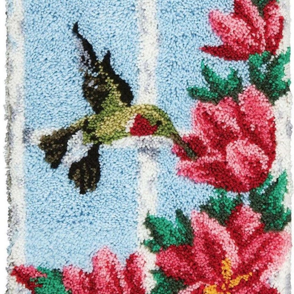 Hummingbird at Window | Rug Making Latch Hooking Kit (52x38cm print canvas)